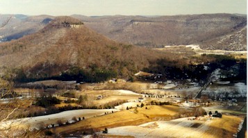 Pilot Knob and Cumberland Escarpment near Big Hill, from Indian Fort Mountain